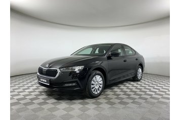 Octavia Active Plus Черный Deep перламутр 2022