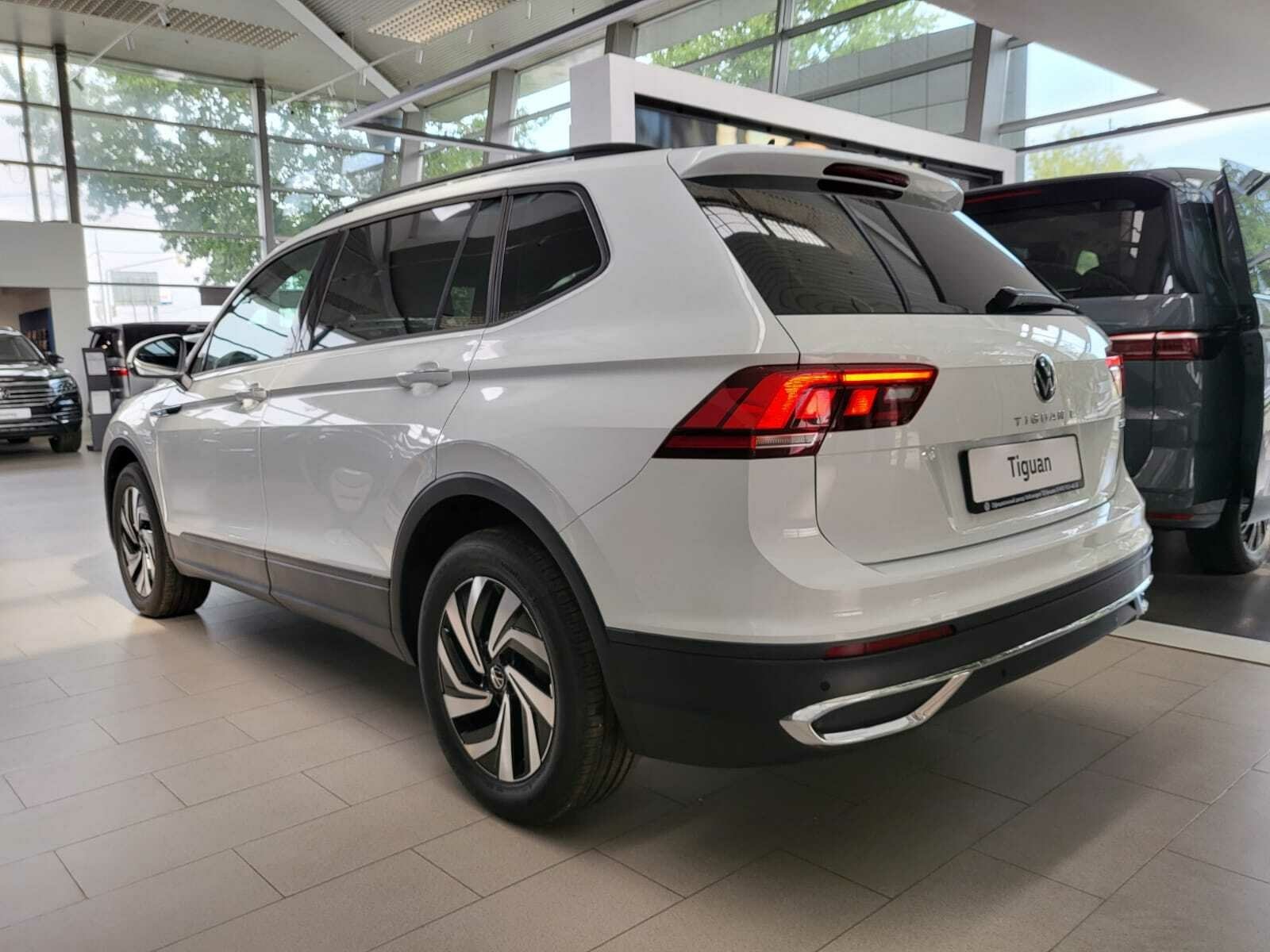 Volkswagen Tiguan II Р±РµР»С‹Р№ 2 0