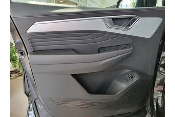 Talagon  Luxury Wonderland Pro 7 seats Черный Deep перламутр 2023