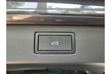 Talagon  Luxury Wonderland Pro 7 seats Черный Deep перламутр 2023