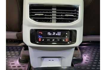 Talagon  Luxury Wonderland Pro 7 seats Черный Deep перламутр 2023