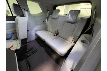 Talagon  Luxury Wonderland Pro 7 seats Черный Deep перламутр 2023