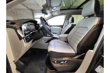 Talagon  Luxury Wonderland Pro 7 seats Черный Deep перламутр 2023