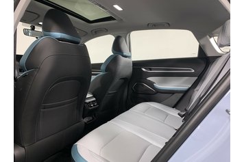 Emgrand Flagship Серый 2024