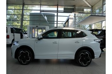 Tiguan PRO R-Line Premium Белый Candy 2024