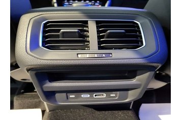 TIGUAN Long330 Черный Deep перламутр 2023