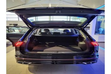 TIGUAN Long330 Черный Deep перламутр 2023