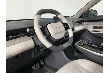 Dashing Luxury Зеленый 2024