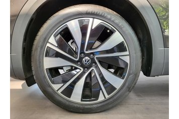 Talagon  Luxury Wonderland Pro 7 seats Черный 2023